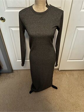 Uniqlo Charcoal Ribbed Long Sleeve Maxi Dress